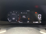 【スピードメーター】メーターがシンプルで見やすく運転しやすいですね!