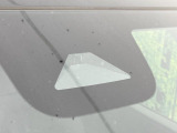 【ホンダセンシング】走行中に前方の車両等を認識し、衝突しそうな時は警報とブレーキで衝突回避と被害軽減をアシスト。より安全にドライブをお楽しみいただけます。