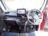 周りが見やすく運転しやすいお車です♪