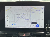 トヨタ純正センター通信型コネクティッドナビ付きなので、迷わず目的地まで安心。