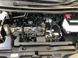 エンジンとモーターが協調して走る先進のハイブリッドシステム。地球環境に優しいパワーユニットです!