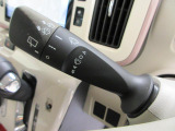 ダイハツ認定中古車は、「車両状態証明書」「約60項目の徹底点検・整備」「内装の徹底清掃と洗浄」「1年間無償保証(車両本体価格30万円以下の車両は3ヶ月または3000kmの保証)」が全車に付いています。
