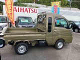 中古車をお選びいただく際に気になる走行距離や修復歴などに加えてキズ・凹みの有無・状態や消耗品の交換、今までの整備状況が &ldquo;ダイハツ認定中古車カルテ&rdquo;でわかります。