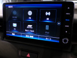 CD、DVD、Bluetooth、AM、FM、スマートフォン接続ができます。