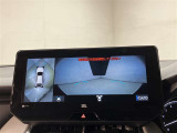 いまや必須装備「ナビゲーション」搭載!知らない場所にスイスイッとドライブ。もう、これなしではハンドルを握れませんね!でも運転中の操作は危険ですのでご注意ですね☆