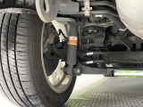 お車を安心してお乗りいただく為には、足回りの定期点検が欠かせません。サービスサポート(有償保証)では無料点検もご提供しており、安心のカーライフをお過ごしいただけるサポート体制が整っています。