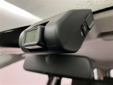 ドライブレコーダー付きなので、もしもの事故の際の記録はもちろん、旅行の際の思い出としてドライブの映像を楽しむことができます☆