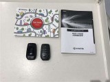 【キーレス】少し離れた場所からでもボタン一つでドアの開錠・施錠ができるのでとっても便利!