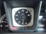 走行距離は、《9842km》となっております。※写真撮影当時の走行距離となっております。ご了承下さませ。