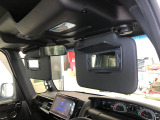 【車内ミラー】日常で使える、嬉しい車内ミラーがついてます!