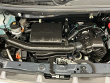 技術が詰まったエンジンルームもご覧の通りピカピカにクリーニング済みです。