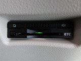 ETC車載器付きです。高速道路の料金所もスムーズに通過できます。