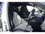 BMWらしい、シンプルですが直感で使いやすい内装デザインです☆お問合せ(無料ダイヤル)0078-6002-613077迄お待ちしております。大阪府吹田市芳野町5-55 毎水曜、第二・第三火曜日定休 営業時間10:00〜18:00