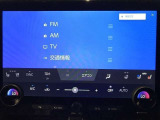 【ナビ機能付きディスプレイオーディオ】ナビ機能搭載の他、お持ちのスマートフォンと連携して、ナビやbluetoothでの音楽再生が可能です♪デザインはもちろん操作性も良好!