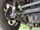 お車を安心してお乗りいただく為には、足回りの定期点検が欠かせません。サービスサポート(有償保証)では無料点検もご提供しており、安心のカーライフをお過ごしいただけるサポート体制が整っています。