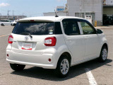 明るく広々、落ち着いた店内では、中古車のご検討・ご購入のほか、携帯電話(au)の購入等、様々なご相談に幅広く応えていきます♪