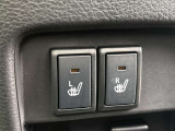 運転席・助手席にシートヒーターが備わっております。