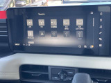 NissanConnectインフォテインメントシステムでナビはもちろん、普段スマートフォンなどで楽しんでいる情報やエンターテインメントを車内でも楽しめます。(Google搭載)
