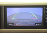 バックガイドモニターで、後方を確認しながら安心して駐車することができます。運転初心者も熟練者も必須の機能ですよ!