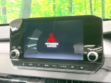 【メーカー純正ナビ】インテリアに溶け込むスタイリッシュな「専用設計」メーカーナビを装備♪視認性や操作性など基本性能にも優れ、より上質なカーライフをお楽しみいただけます。