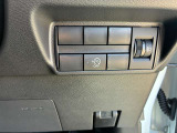 運転席右側に各種スイッチがあります!