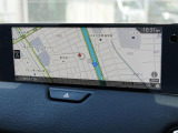 マツダコネクトの12.3インチワイドセンターディスプレイです。『Android Auto』『Apple CarPlay』や独自のコネクテッドサービスに対応したインターフェイスシステムです。