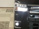 暗い夜道も照らしてくれるライト☆LED・HID・ハロゲンなのかこちらもチェックポイントです☆