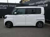 1年間、走行距離無制限の日産中古車ワイド保証付き・納車後の1ヶ月又は1000km時の無料点検、も付いてます。JAF・任意保険も当社で扱っております。是非、ご用命くださいませ。