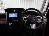 運転席に座ると☆こんな感じです♪