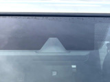 【トヨタセーフティセンス】走行中に前方の車両等を認識し、衝突しそうな時は警報とブレーキで衝突回避と被害軽減をアシスト。より安全にドライブをお楽しみいただけます。