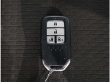 中古車延長保証の「ホッと保証プラス」をお選び頂ければ、わずかなご負担で保証期間を最長5年まで延長することができます。(新車登録からの経過月数により保証期間が異なります)詳しくはスタッフまでお問い合わせ
