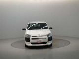 ご覧の車両以外にも多数のU-Carを展示販売しております。