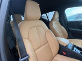 XC40 B4 AWD インスクリプション 4WD 