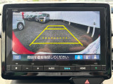 バックカメラも付いています! 運転が不慣れな方でも安心して駐車が可能です!
