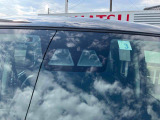 安全安心な走行のために、納車前には小さなクルマを知り尽くしたエキスパートが基本性能に関わる機能や状態を徹底的に点検しています。