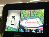 【全方位モニター用カメラ】専用のカメラにより、上から見下ろしたような視点で360度クルマの周囲を確認することができます☆死角部分も確認しやすく、狭い場所での切り返しや駐車もスムーズに行えます。