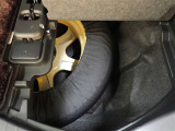 スペアタイヤが装備されております!