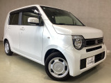 指定工場併設で末永く品質を保ちます。12ヶ月点検や車検はもちろんのこと、国家資格整備士によるお車のアドバイスも致します。