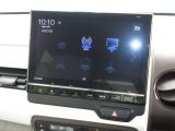 ナビゲーションは純正9インチメモリーナビ(LXU-247NBi)を装着しております。AM、FM、CD、DVD再生、Bluetooth、音楽録音再生、フルセグTVがご使用いただけます。