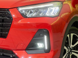 【シーケンシャルターンランプ付きLEDヘッドライト】人気の『流れるウィンカー』付きのLEDヘッドライトを装備♪高級感はもちろん、点灯時は存在感たっぷりで他車からも認識されやすく安心です。