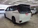 オートエムワンには多数車種様々な在庫がございます。きっとお気に入りの1台に出会えるはずです!