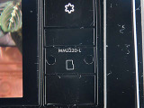 日産純正ナビゲーション9インチの大画面MM222D-Lが付いています。