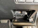 ■ETC搭載で、高速道路をスムーズに利用できます。料金所での停車なしでノンストップ通過でき、快適な移動が可能です。