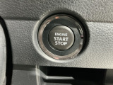 ワンプッシュでエンジンのスタート、ストップが出来て便利です。