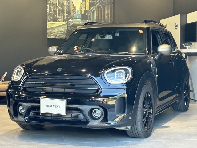 ミニクロスオーバー クーパー D オール4 シャドーエディション 4WD 