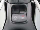 スイッチ一つで操作可能な【電動パーキングブレーキ】★停車を保持する【ブレーキホールド】。