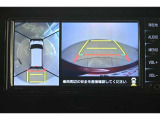 専用のカメラにより、上から見下ろしたような視点で360度クルマの周囲を確認することができます☆縦列駐車や幅寄せ時に活躍してくれます