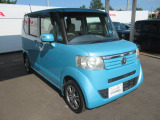 【4WD】雪道や悪路に安心の4WD車です。