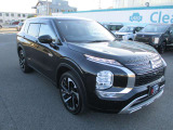 アウトランダー PHEV 2.4 P 4WD 