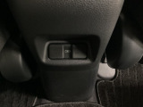 指定工場併設で末永く品質を保ちます。12ヶ月点検や車検はもちろんのこと、国家資格整備士によるお車のアドバイスも致します。